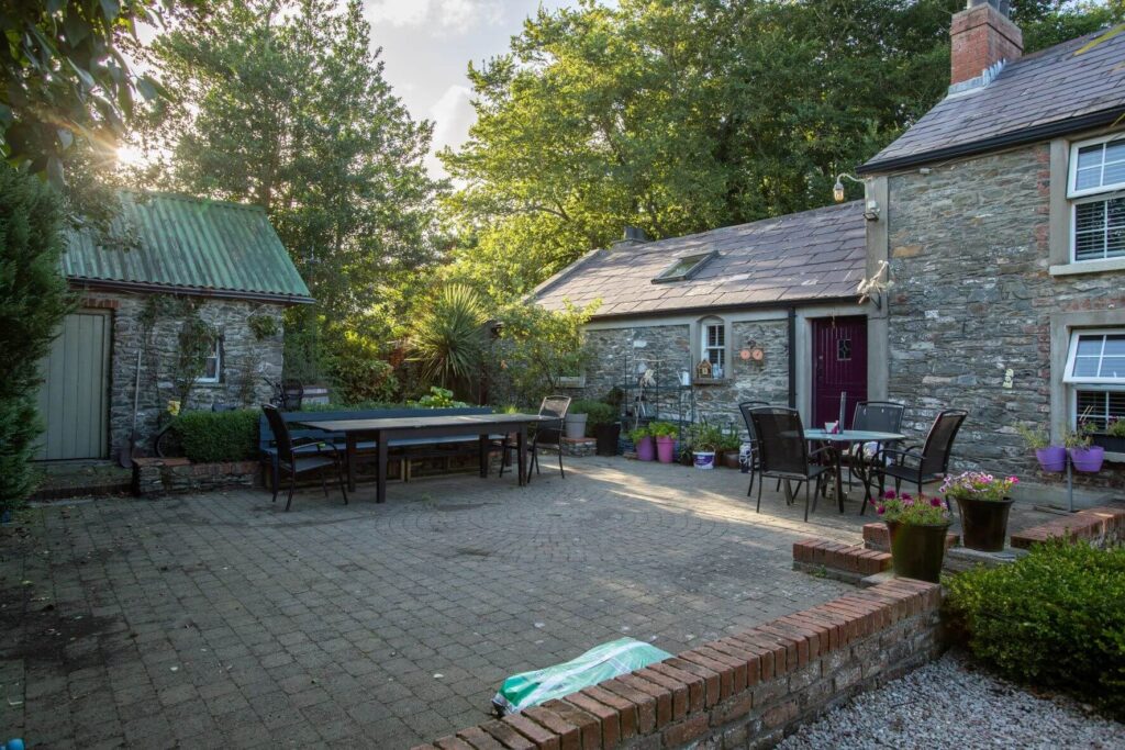 The Stone House Restaurant & Ferns Cottage