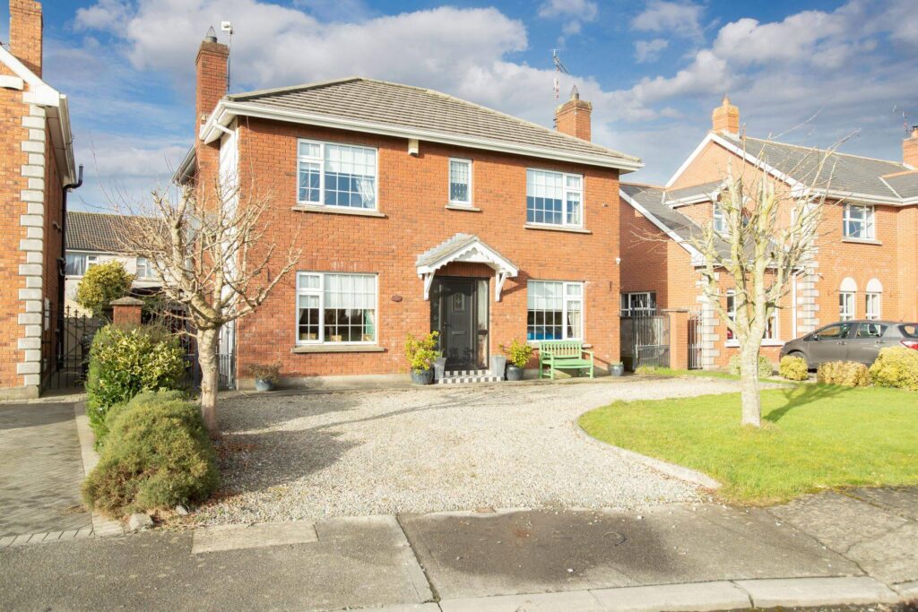 15 Blakley Close, Avenue Road, Dundalk, Co. Louth – A91 A8F2