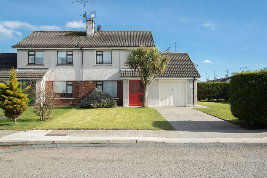 Cypress Gardens Bay Estate Dundalk Co. Louth – A91 VP4V