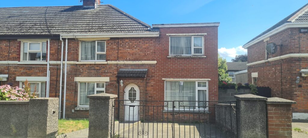30 Pearse Park, Drogheda, Co. Louth.