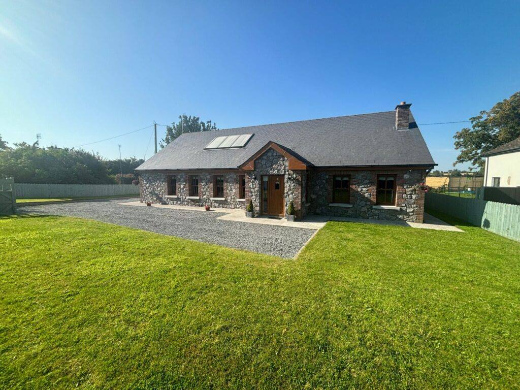 Thistlebank Cottage, Beamore, Drogheda, Co.Meath