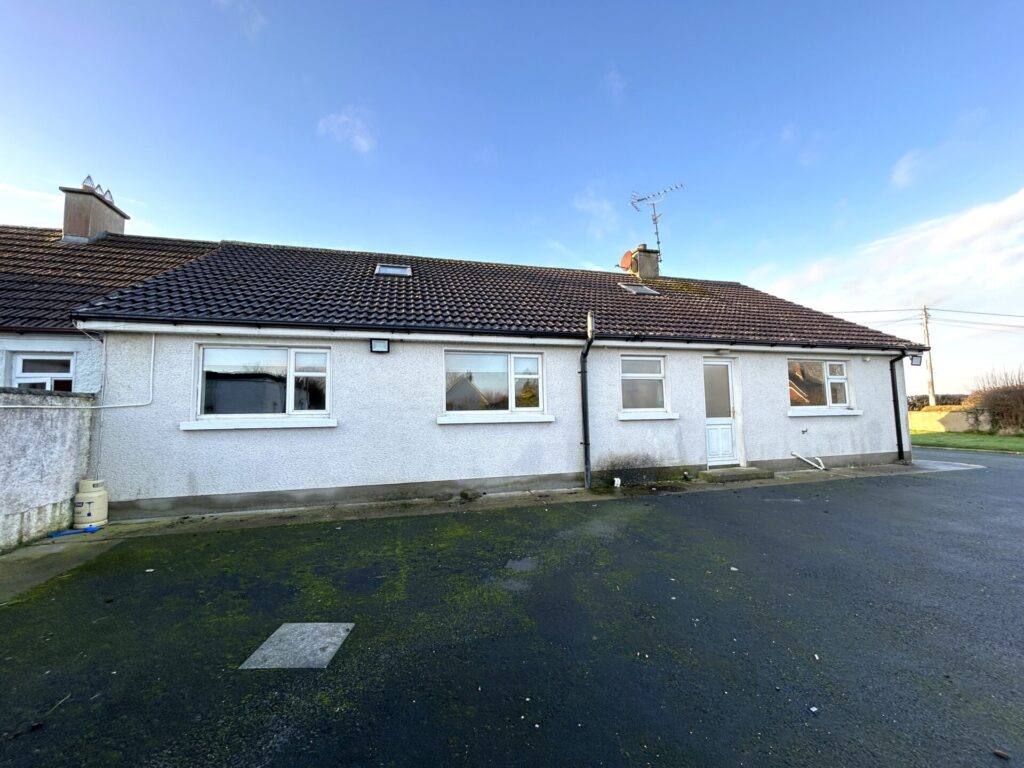 Corner House Lodge, Chapel Road, Haggardstown, Co. Louth – A91 Y6WR