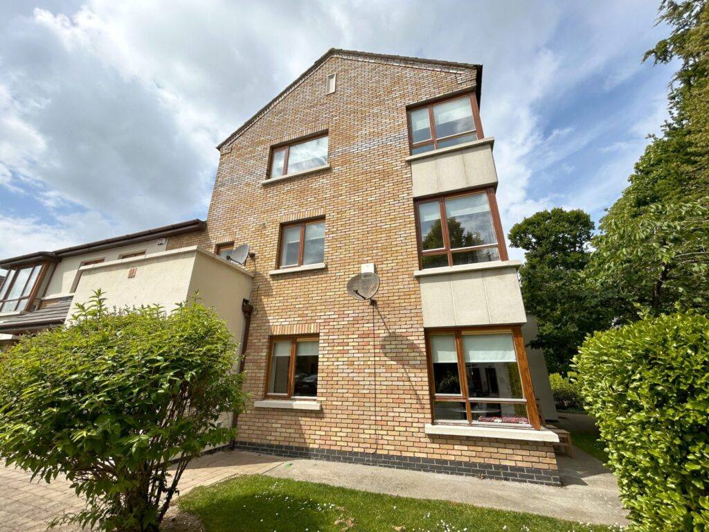28 Park Glen, Grangerath, Drogheda, Co. Louth