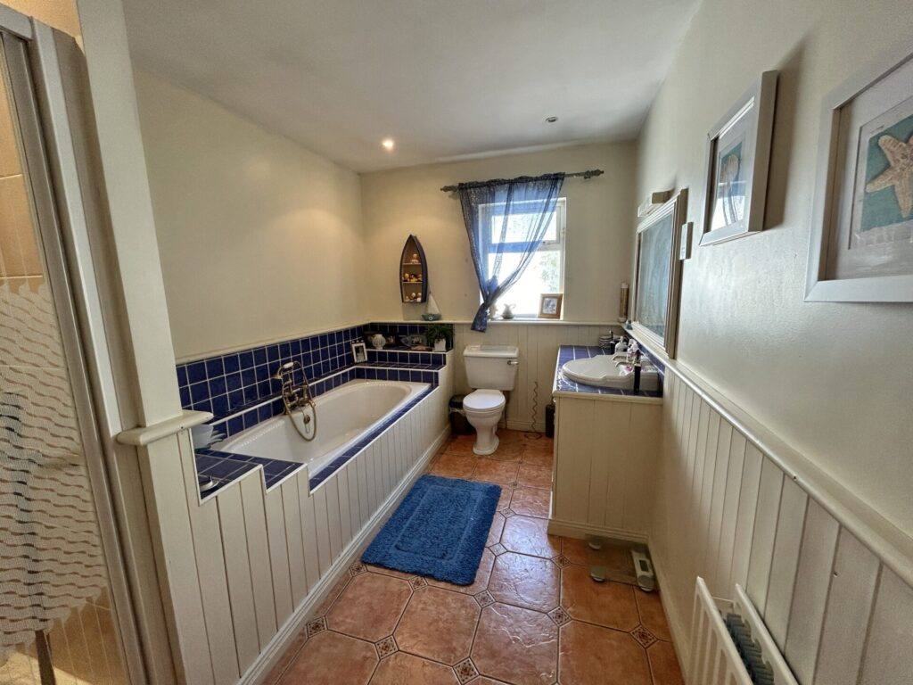 11 Ard Na Mara, Blackrock, Co. Louth – A91 HF59 11 Ard Na Mara, Blackrock, Co. Louth – A91 HF59