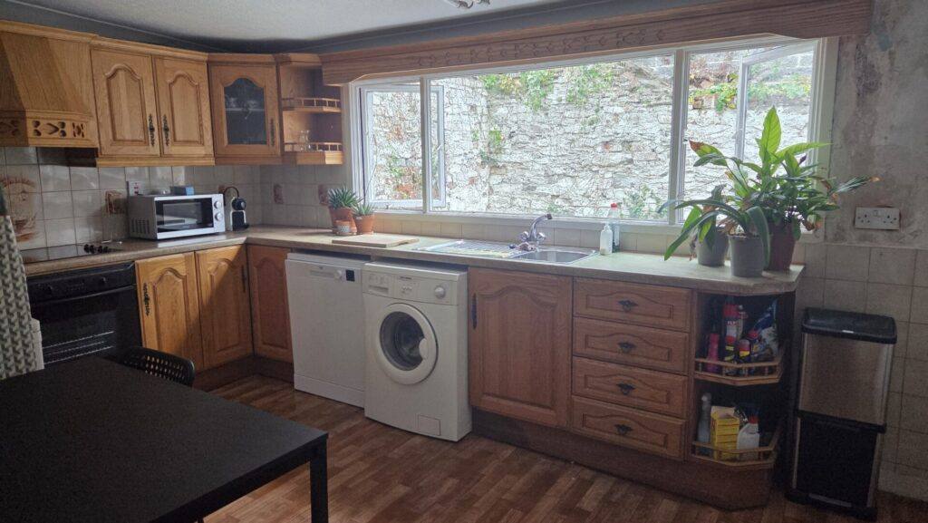 54 Market Street, Dundalk, Co. Louth – A91 C7X9 54 Market Street, Dundalk, Co. Louth – A91 C7X9