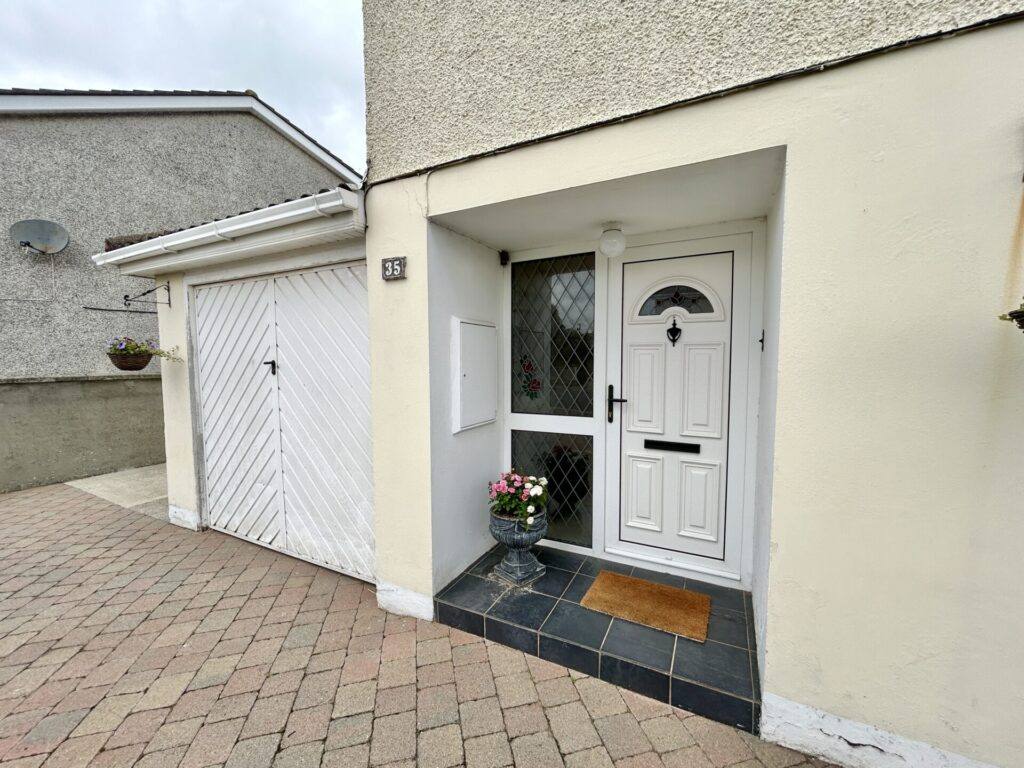 35 Hazelwood Avenue, Bay Estate, Dundalk, Co. Louth – A91 X8N7