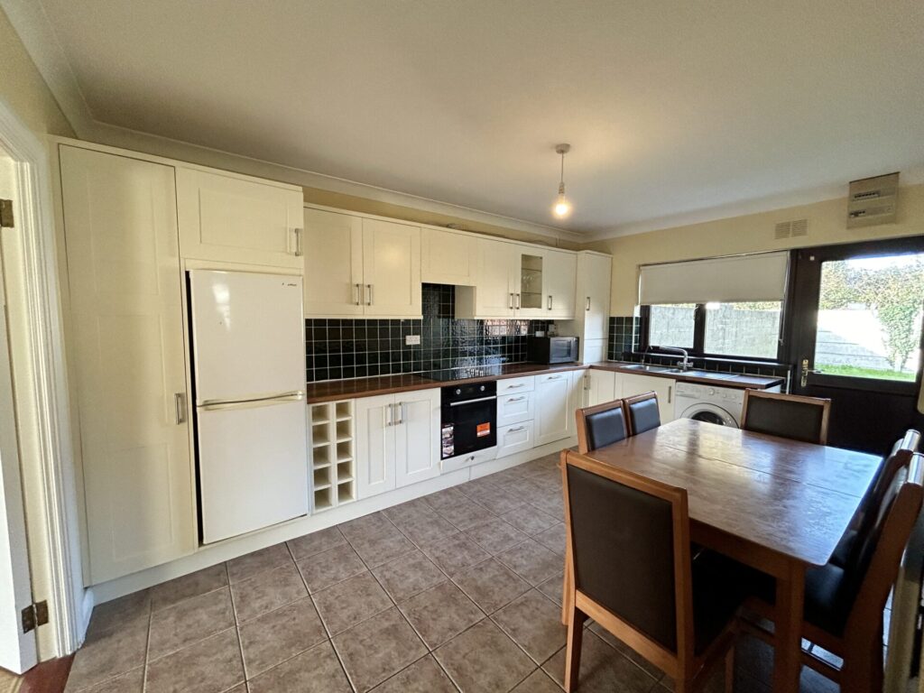 124 Forest Park, Drogheda, Co.Louth