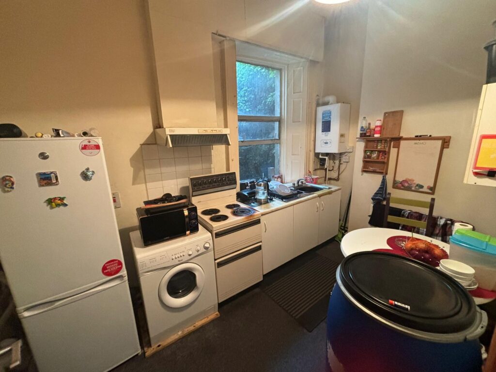 34 Seatown Place, Dundalk, Co. Louth 34 Seatown Place, Dundalk, Co. Louth