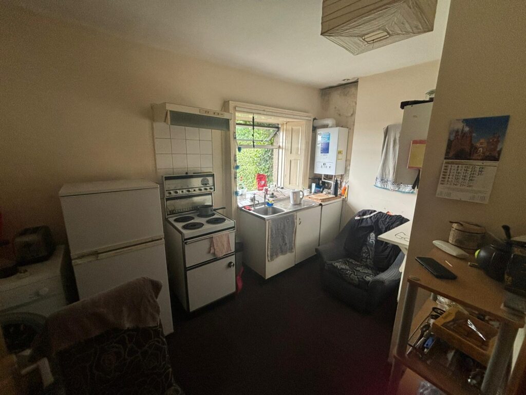 34 Seatown Place, Dundalk, Co. Louth 34 Seatown Place, Dundalk, Co. Louth