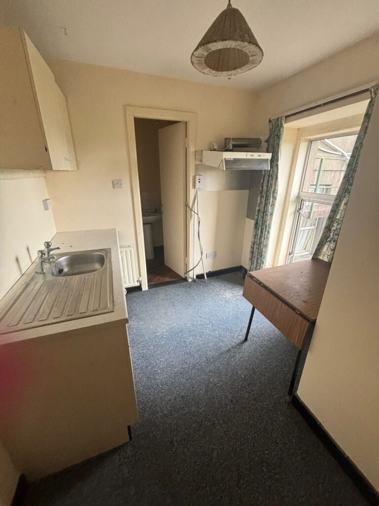 34 Seatown Place, Dundalk, Co. Louth 34 Seatown Place, Dundalk, Co. Louth