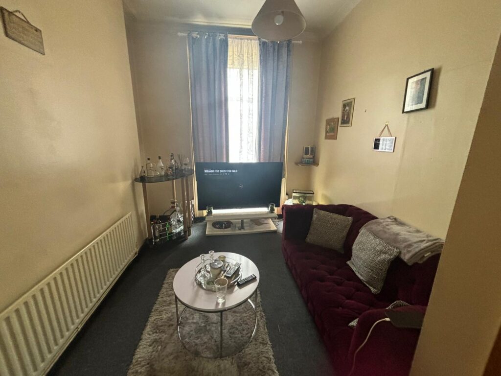 34 Seatown Place, Dundalk, Co. Louth 34 Seatown Place, Dundalk, Co. Louth