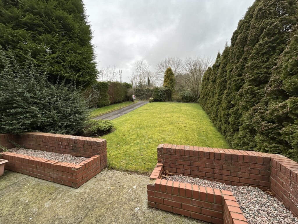 2 The Paddock, Mount Avenue, Dundalk Co. Louth – A91 H2WH 2 The Paddock, Mount Avenue, Dundalk Co. Louth – A91 H2WH