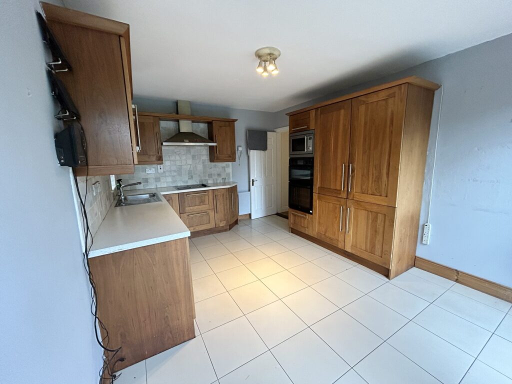 2 The Paddock, Mount Avenue, Dundalk Co. Louth – A91 H2WH 2 The Paddock, Mount Avenue, Dundalk Co. Louth – A91 H2WH