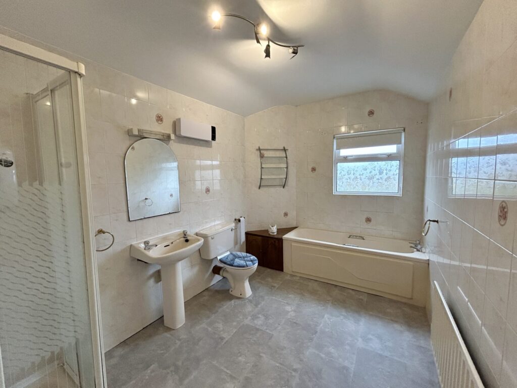 30 The Long Avenue, Dundalk, Co. Louth  – A91 YY6D