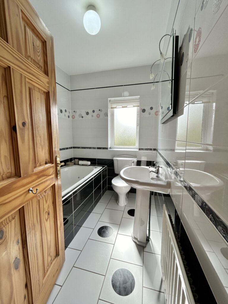 26 Parkwood, Roschoill, Drogheda, Co.Louth