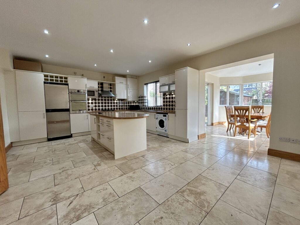 26 Parkwood, Roschoill, Drogheda, Co.Louth