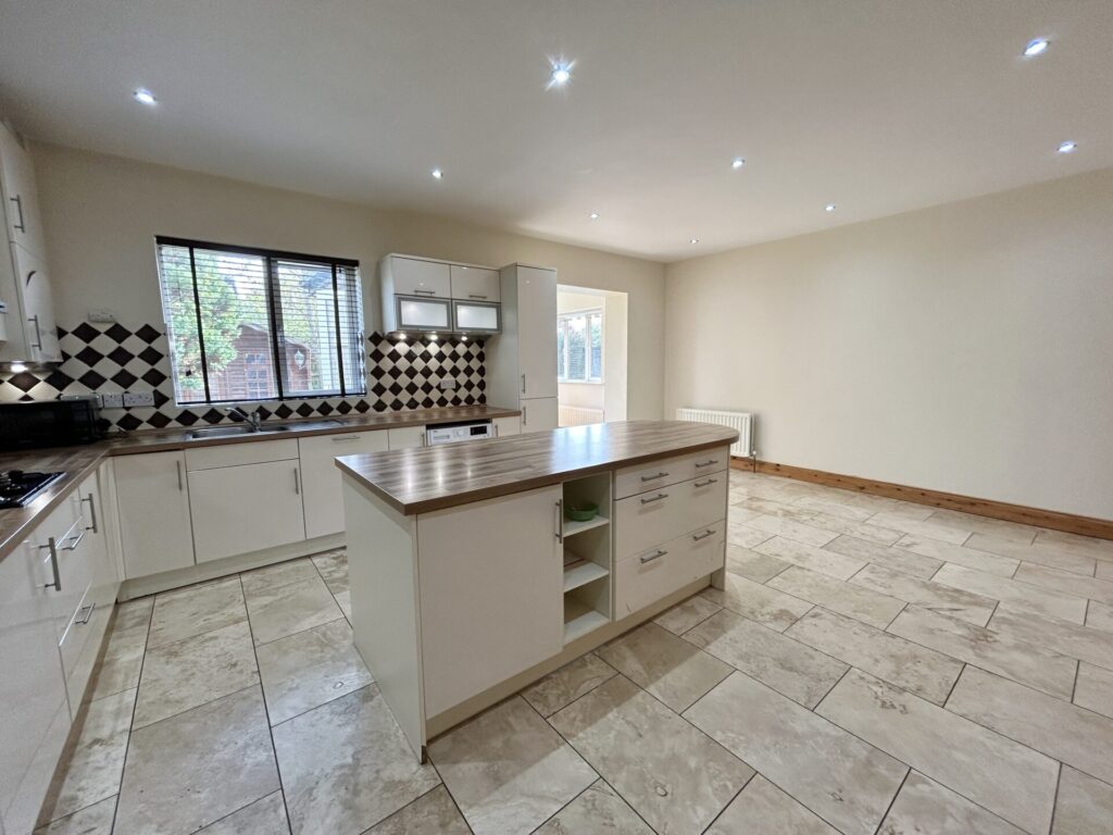 26 Parkwood, Roschoill, Drogheda, Co.Louth