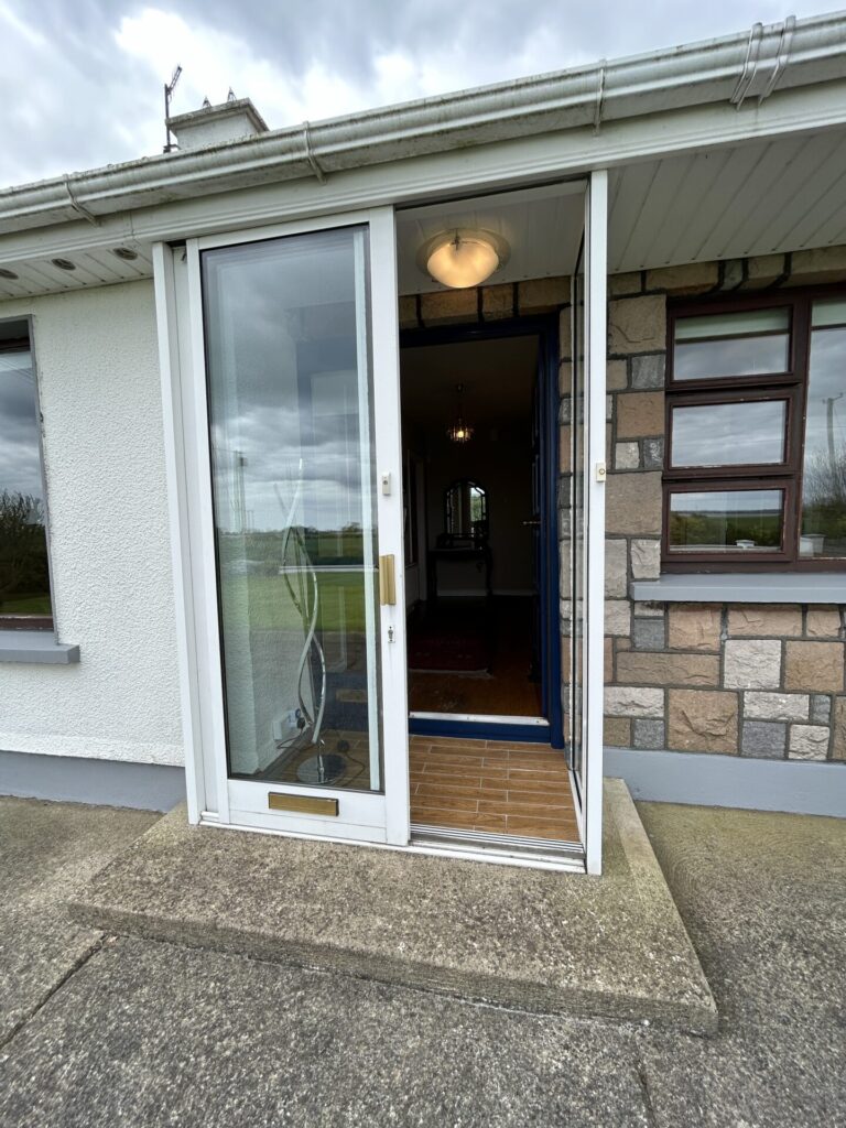 Ballagan, Greenore, Co. Louth – A91 FK77