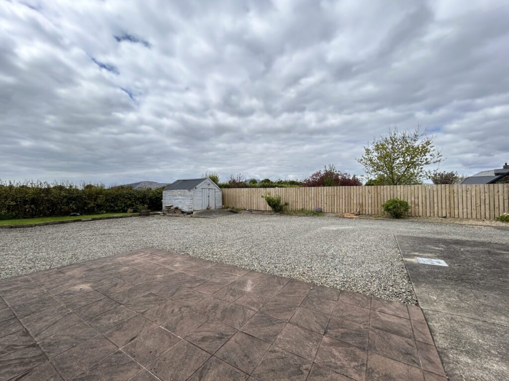 Ballagan, Greenore, Co. Louth – A91 FK77
