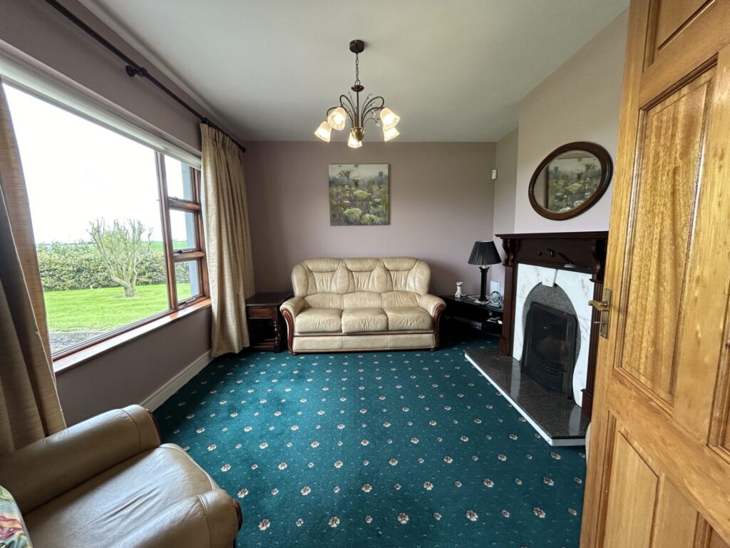 Ballagan, Greenore, Co. Louth – A91 FK77