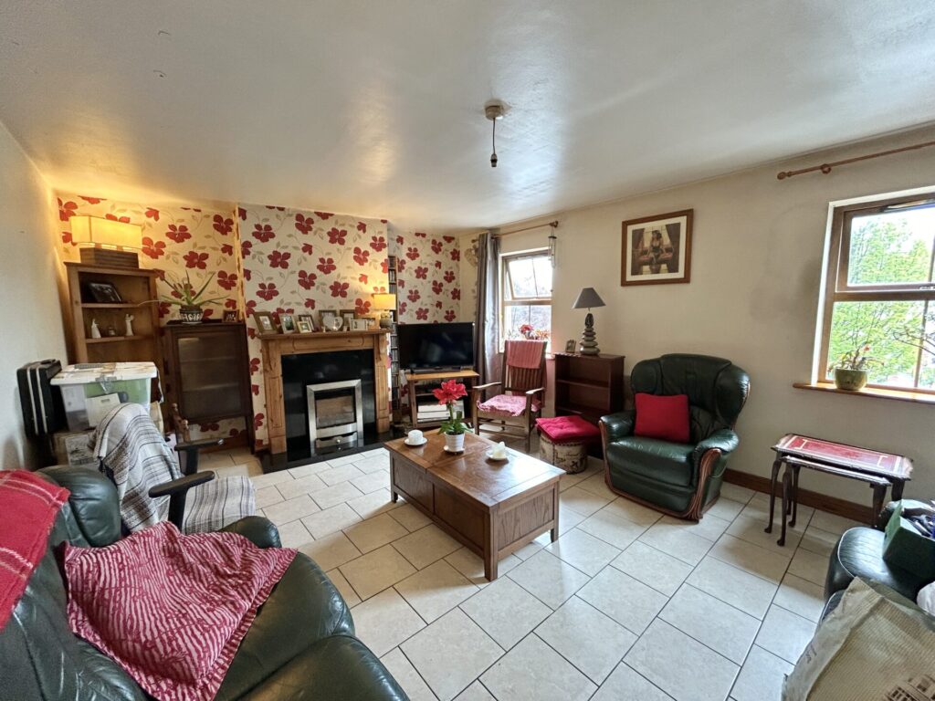 8 Copper Beech, Main Street, Duleek, Co. Meath, A92EV20