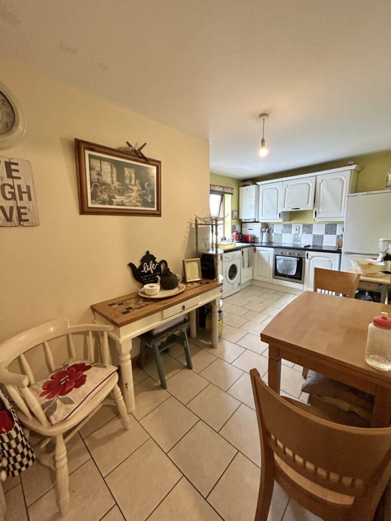8 Copper Beech, Main Street, Duleek, Co. Meath, A92EV20