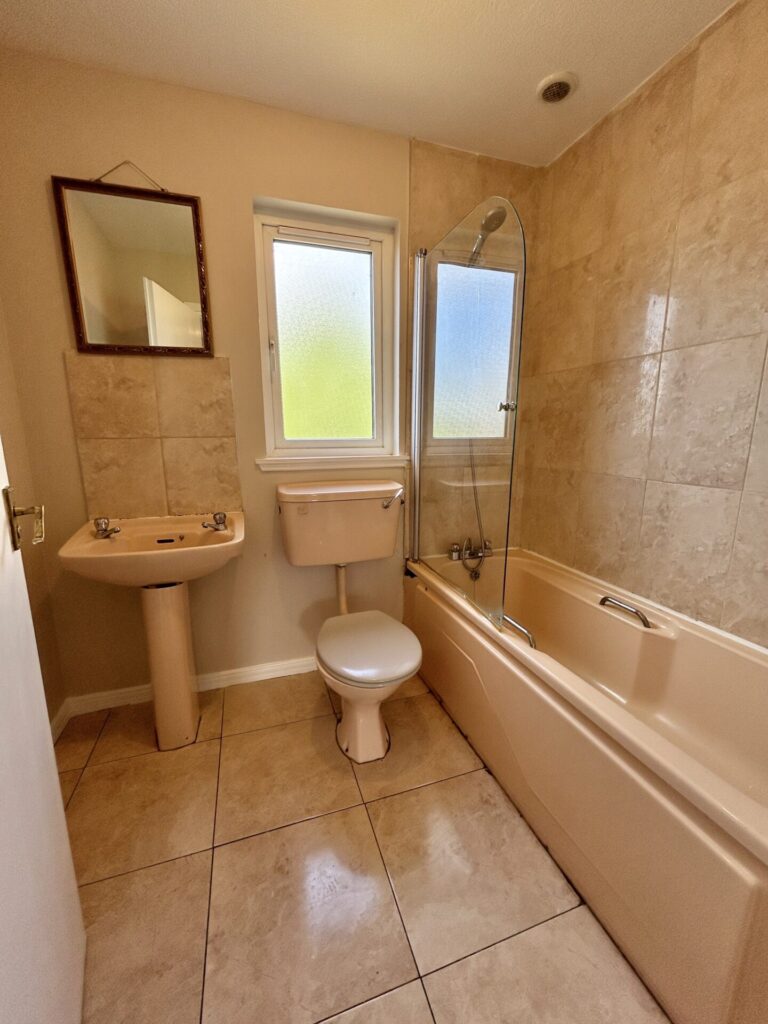 433 Ashbrook Avenue, Dundalk, Co. Louth – A91 V63P 433 Ashbrook Avenue, Dundalk, Co. Louth – A91 V63P
