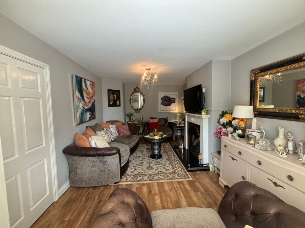 8 Gleann Alainn, Tullyallen, Co. Louth – A92 Y1K0 8 Gleann Alainn, Tullyallen, Co. Louth – A92 Y1K0