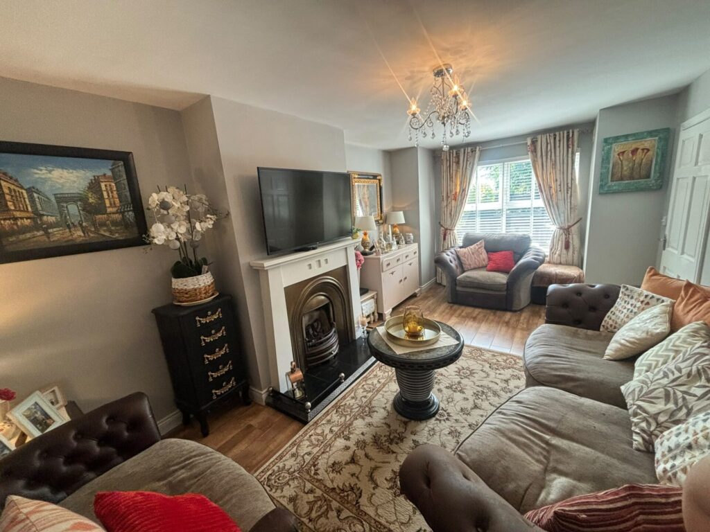 8 Gleann Alainn, Tullyallen, Co. Louth – A92 Y1K0 8 Gleann Alainn, Tullyallen, Co. Louth – A92 Y1K0