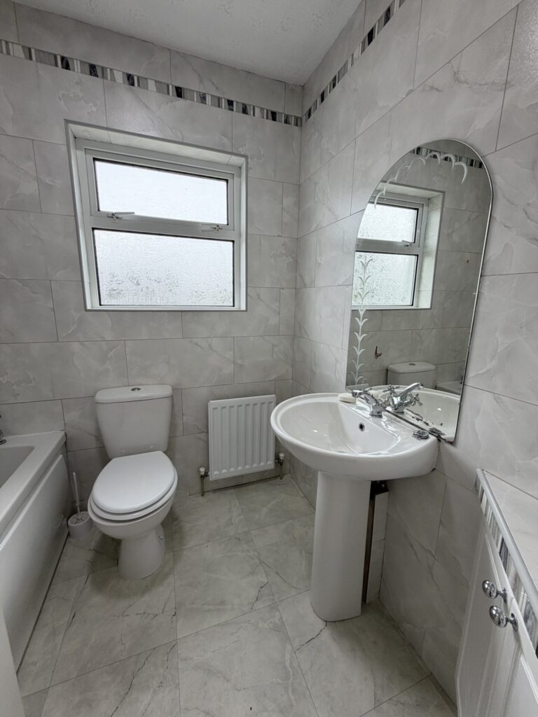 “Suaimhneas”, 19 Holly Park, Bay Estate, Dundalk, Co. Louth – A91 A2H3 “Suaimhneas”, 19 Holly Park, Bay Estate, Dundalk, Co. Louth – A91 A2H3