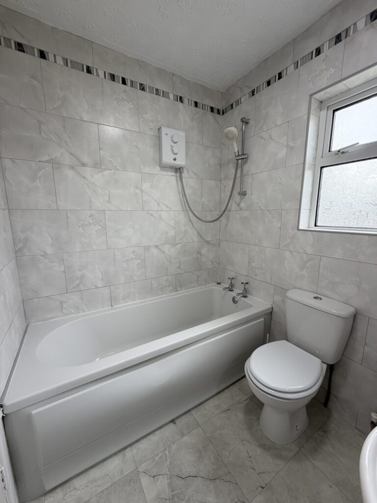 “Suaimhneas”, 19 Holly Park, Bay Estate, Dundalk, Co. Louth – A91 A2H3 “Suaimhneas”, 19 Holly Park, Bay Estate, Dundalk, Co. Louth – A91 A2H3