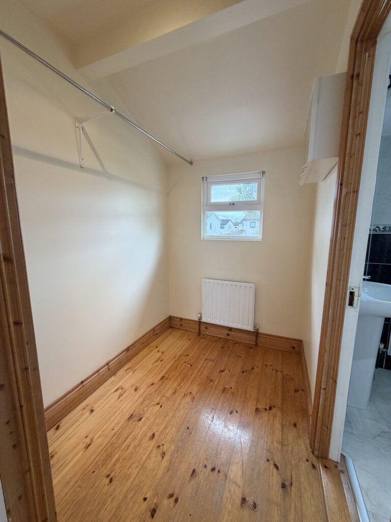 “Suaimhneas”, 19 Holly Park, Bay Estate, Dundalk, Co. Louth – A91 A2H3 “Suaimhneas”, 19 Holly Park, Bay Estate, Dundalk, Co. Louth – A91 A2H3