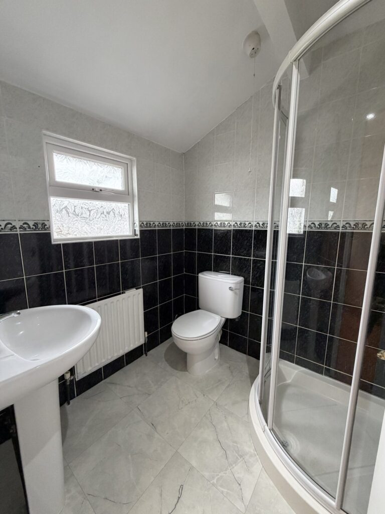 “Suaimhneas”, 19 Holly Park, Bay Estate, Dundalk, Co. Louth – A91 A2H3 “Suaimhneas”, 19 Holly Park, Bay Estate, Dundalk, Co. Louth – A91 A2H3