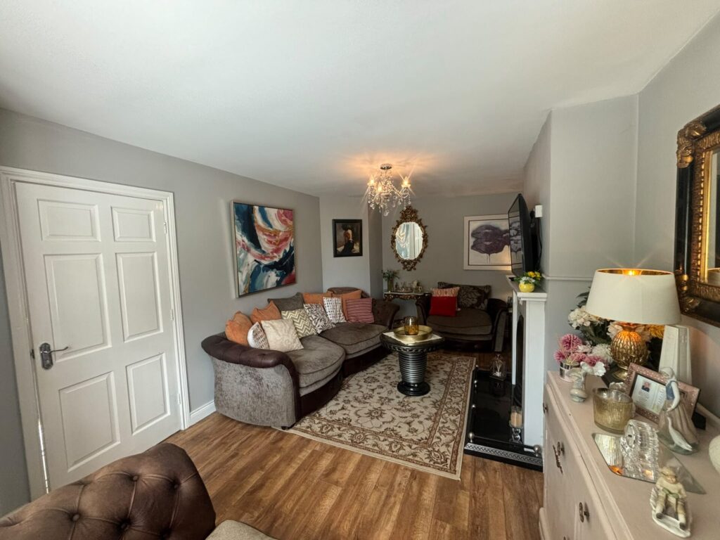 8 Gleann Alainn, Tullyallen, Co. Louth – A92 Y1K0 8 Gleann Alainn, Tullyallen, Co. Louth – A92 Y1K0