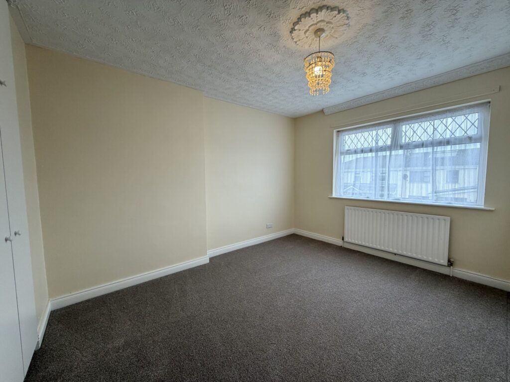 “Suaimhneas”, 19 Holly Park, Bay Estate, Dundalk, Co. Louth – A91 A2H3 “Suaimhneas”, 19 Holly Park, Bay Estate, Dundalk, Co. Louth – A91 A2H3