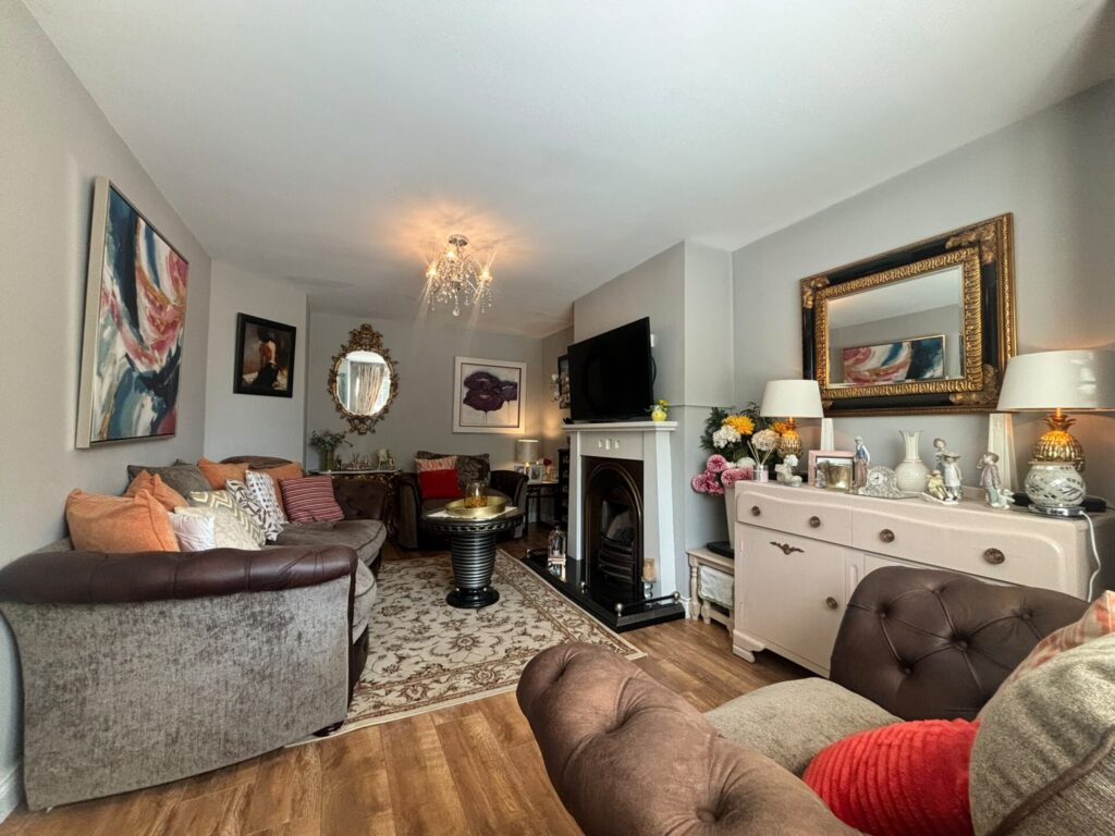 8 Gleann Alainn, Tullyallen, Co. Louth – A92 Y1K0 8 Gleann Alainn, Tullyallen, Co. Louth – A92 Y1K0