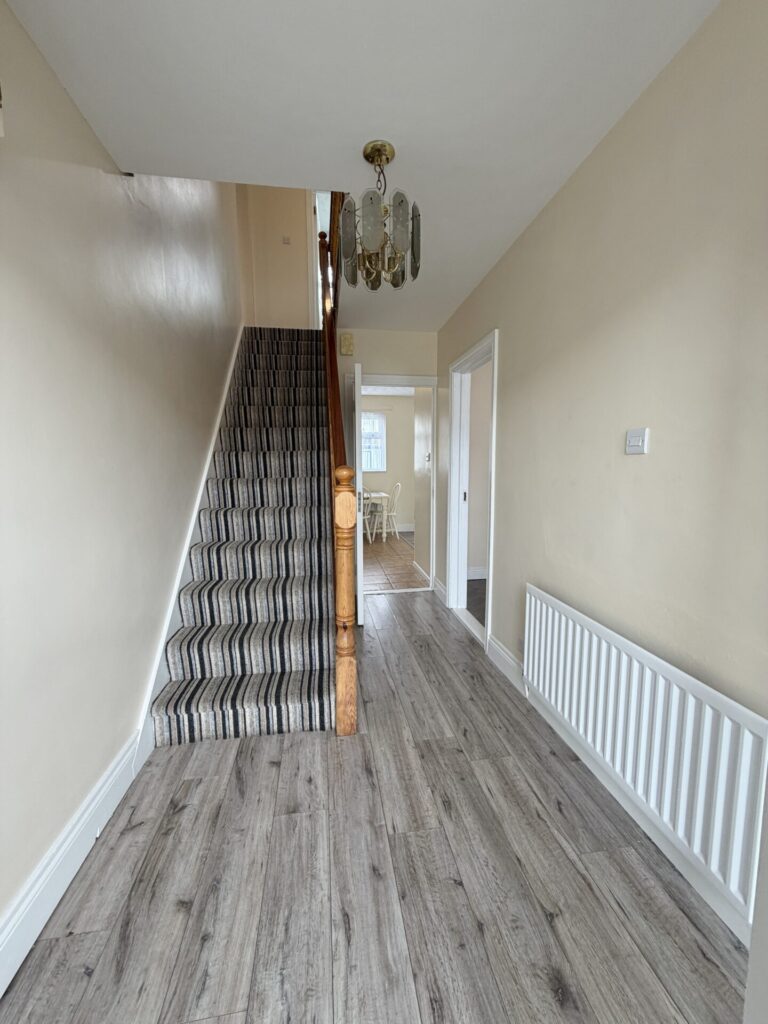“Suaimhneas”, 19 Holly Park, Bay Estate, Dundalk, Co. Louth – A91 A2H3 “Suaimhneas”, 19 Holly Park, Bay Estate, Dundalk, Co. Louth – A91 A2H3