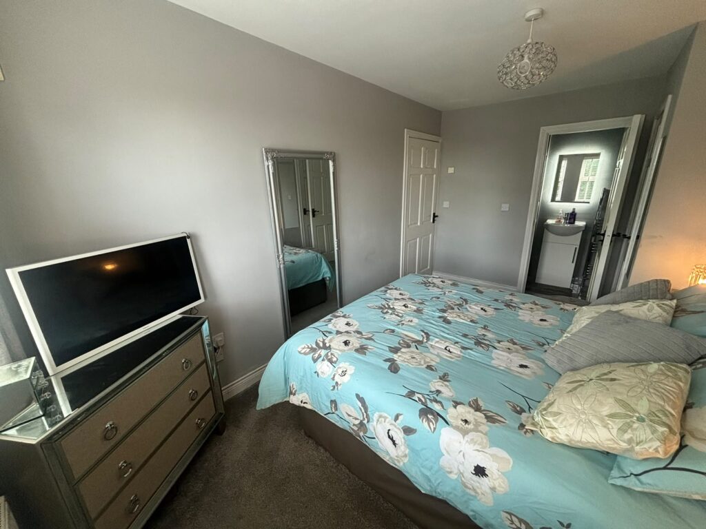 8 Gleann Alainn, Tullyallen, Co. Louth – A92 Y1K0 8 Gleann Alainn, Tullyallen, Co. Louth – A92 Y1K0