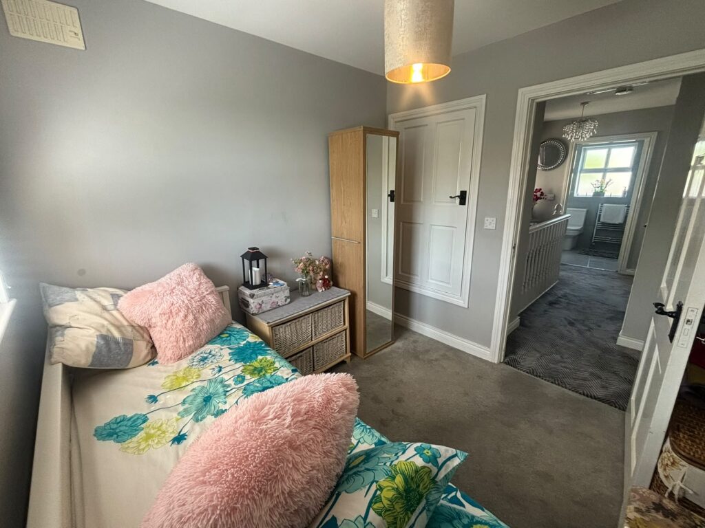 8 Gleann Alainn, Tullyallen, Co. Louth – A92 Y1K0 8 Gleann Alainn, Tullyallen, Co. Louth – A92 Y1K0