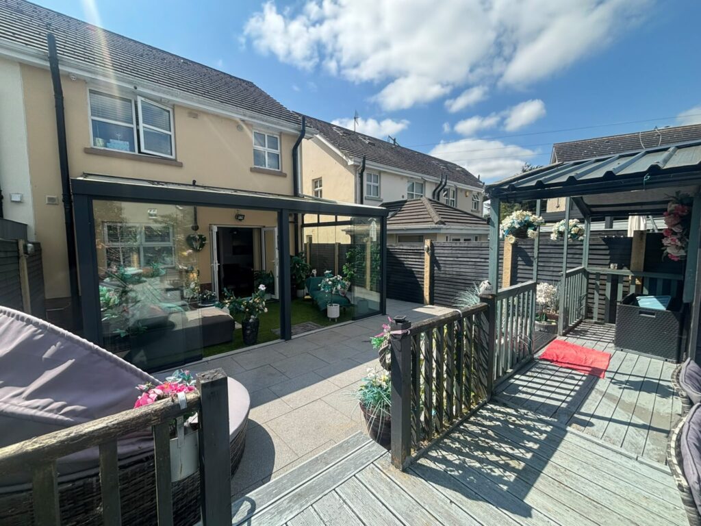 8 Gleann Alainn, Tullyallen, Co. Louth – A92 Y1K0 8 Gleann Alainn, Tullyallen, Co. Louth – A92 Y1K0