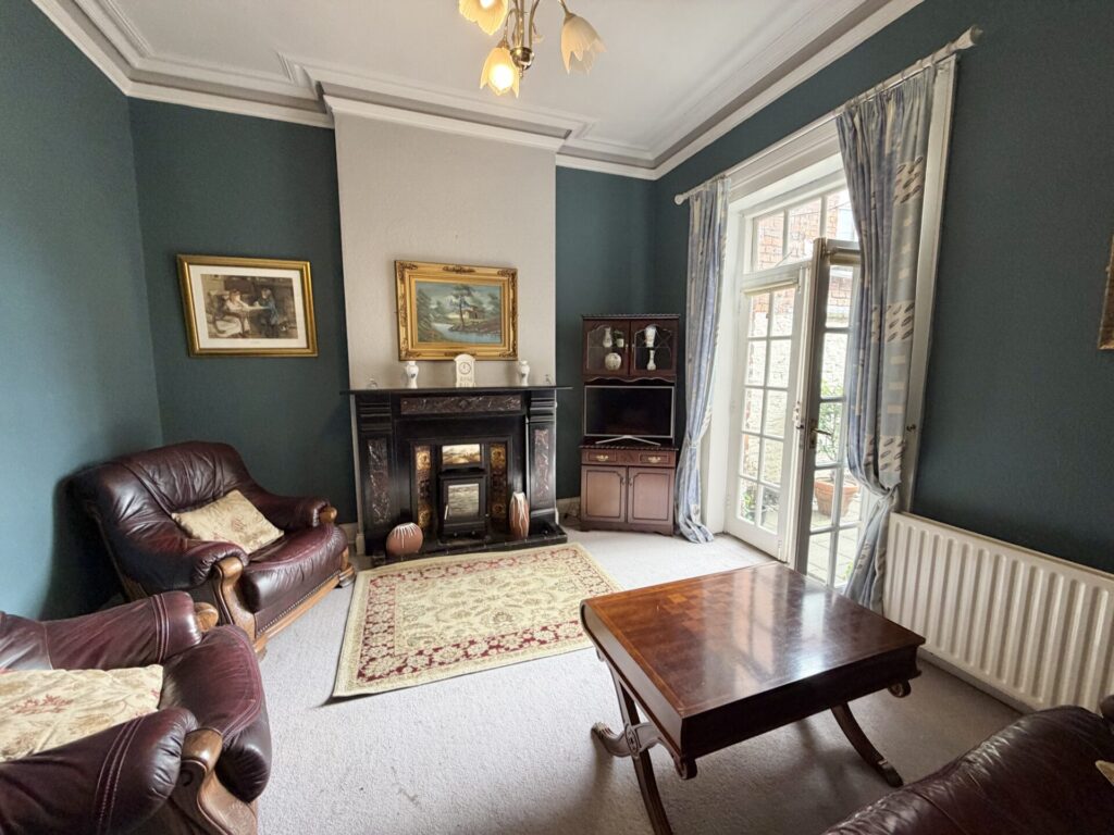 “Ardrose”, 5 The Crescent, Dundalk, Co. Louth – A91 K521 “Ardrose”, 5 The Crescent, Dundalk, Co. Louth – A91 K521