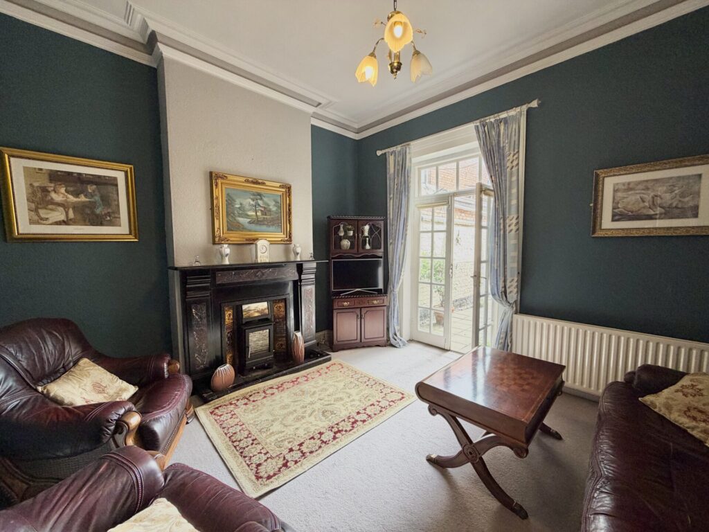 “Ardrose”, 5 The Crescent, Dundalk, Co. Louth – A91 K521 “Ardrose”, 5 The Crescent, Dundalk, Co. Louth – A91 K521