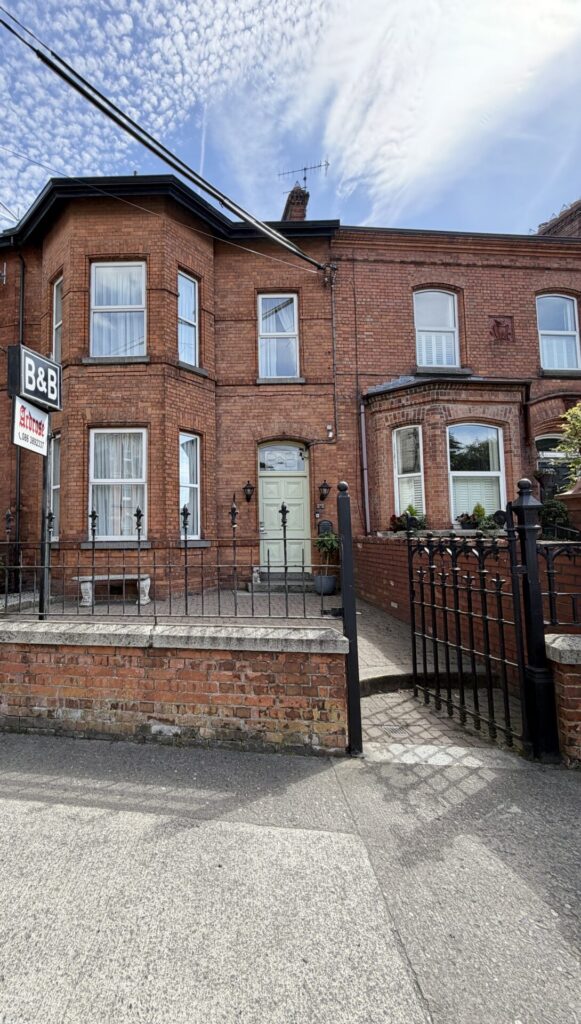 “Ardrose”, 5 The Crescent, Dundalk, Co. Louth – A91 K521 “Ardrose”, 5 The Crescent, Dundalk, Co. Louth – A91 K521
