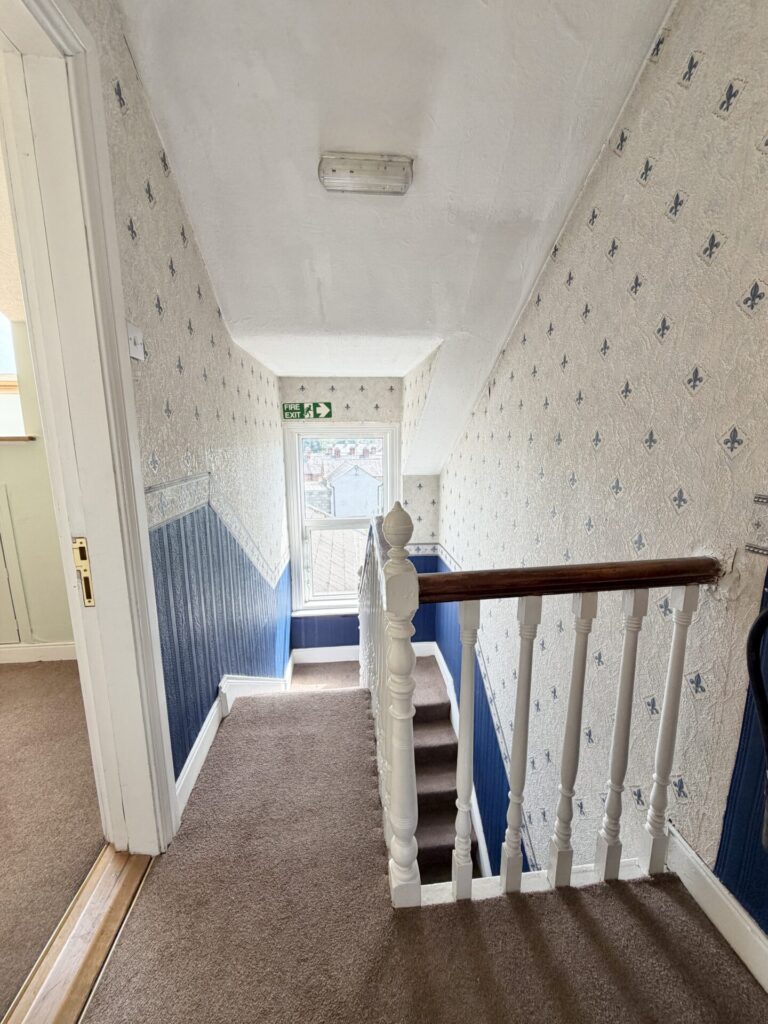 “Ardrose”, 5 The Crescent, Dundalk, Co. Louth – A91 K521 “Ardrose”, 5 The Crescent, Dundalk, Co. Louth – A91 K521