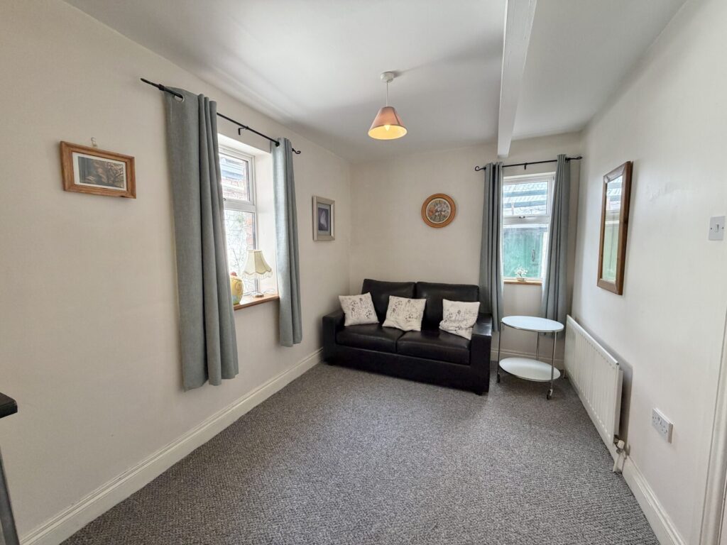 “Ardrose”, 5 The Crescent, Dundalk, Co. Louth – A91 K521 “Ardrose”, 5 The Crescent, Dundalk, Co. Louth – A91 K521