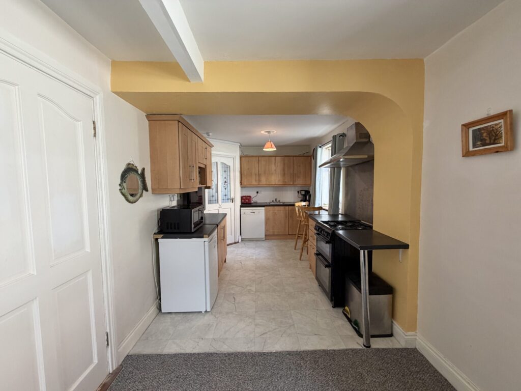 “Ardrose”, 5 The Crescent, Dundalk, Co. Louth – A91 K521 “Ardrose”, 5 The Crescent, Dundalk, Co. Louth – A91 K521
