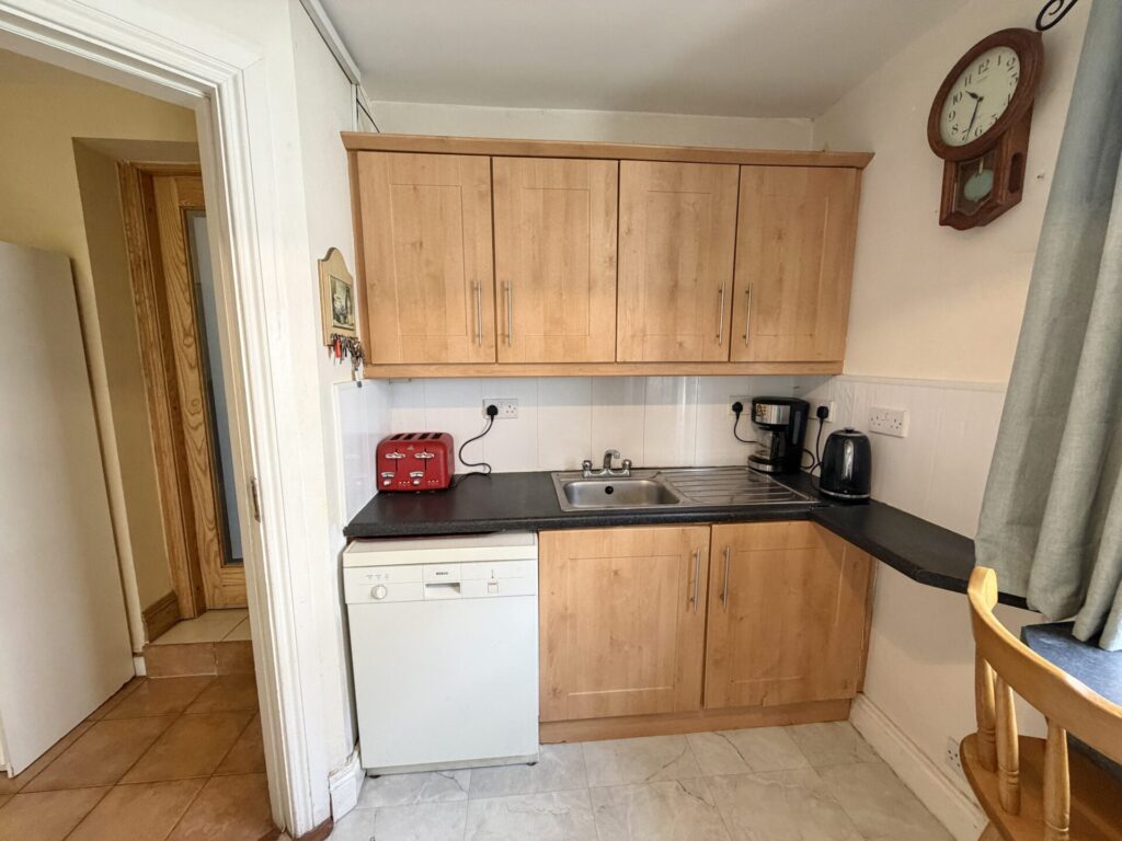 “Ardrose”, 5 The Crescent, Dundalk, Co. Louth – A91 K521 “Ardrose”, 5 The Crescent, Dundalk, Co. Louth – A91 K521