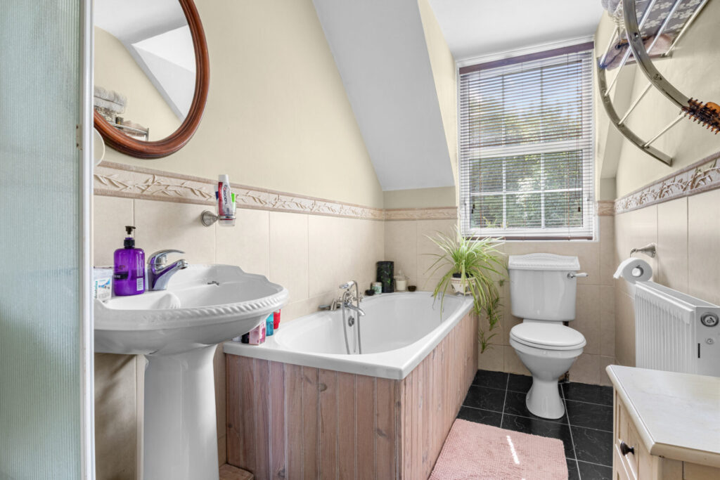 “Haven House”, Keeverstown, Grangebellew, Co. Louth – A92 T2F4 “Haven House”, Keeverstown, Grangebellew, Co. Louth – A92 T2F4