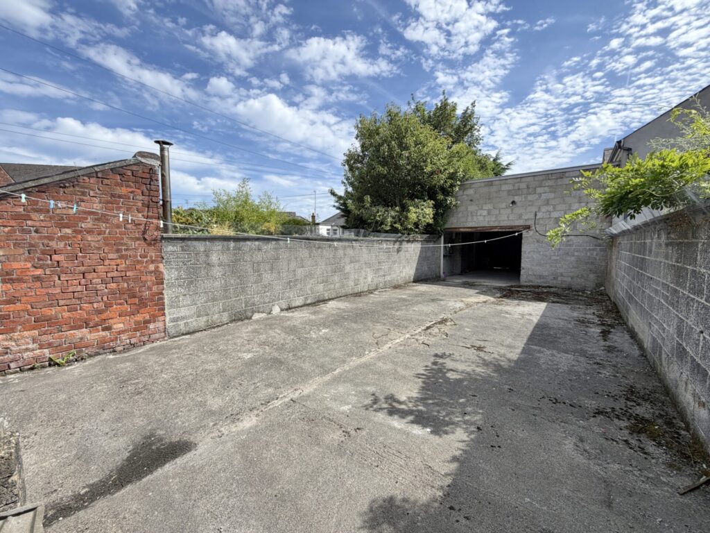 “Ardrose”, 5 The Crescent, Dundalk, Co. Louth – A91 K521 “Ardrose”, 5 The Crescent, Dundalk, Co. Louth – A91 K521