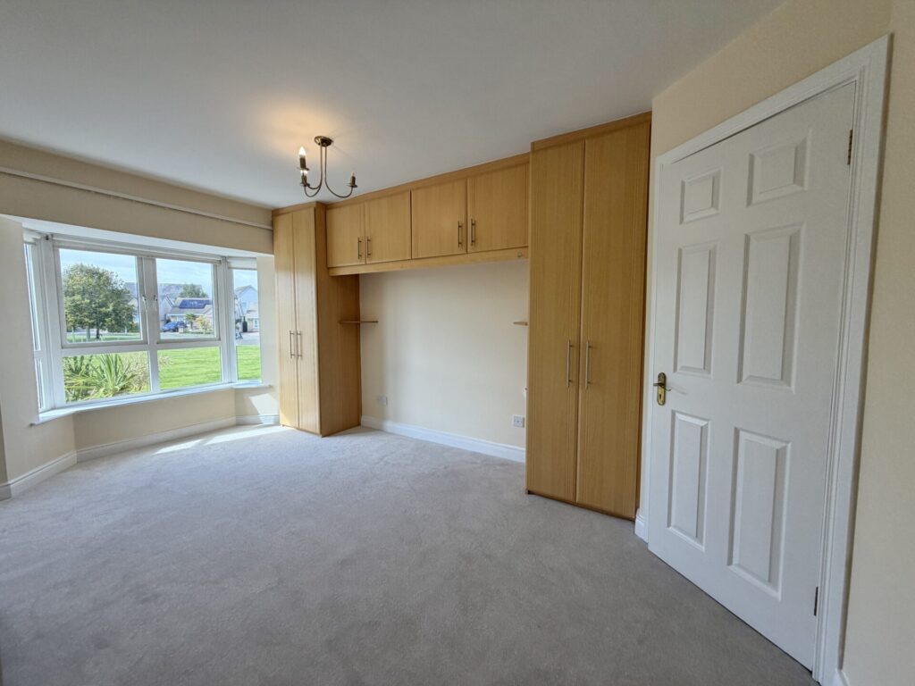 7 Marine Crescent, Blackrock Cove, Blackrock, Co. Louth – A91 AE98 7 Marine Crescent, Blackrock Cove, Blackrock, Co. Louth – A91 AE98